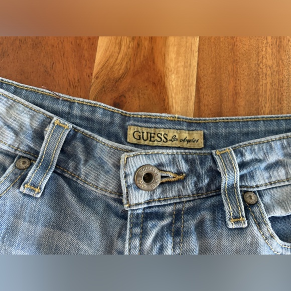 Guess shorts - Picture 5 of 9